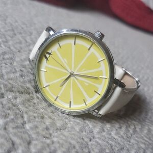 Chloe And Isabel Lemon WATCH